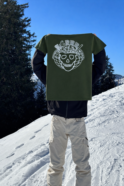 USE YOUR BRAIN T-SHIRT - Image 5